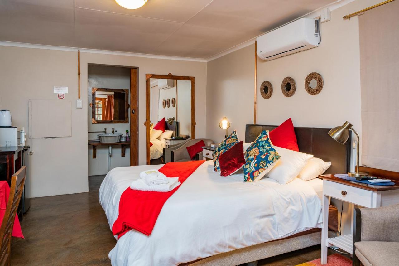 אפינגטון Riverbank Lodge מראה חיצוני תמונה