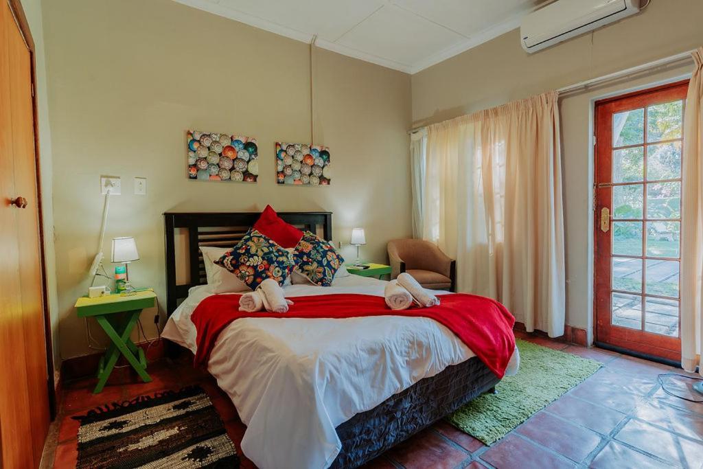 אפינגטון Riverbank Lodge מראה חיצוני תמונה